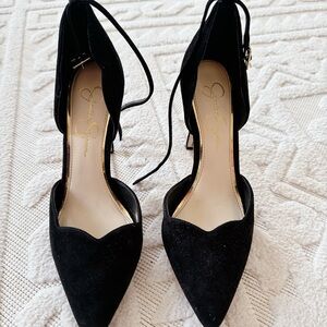 Jessica Simpson black suede pumps